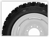 LSW305-546 (12.-21.5) Titan Grizz 10-Ply TL Tire G9A3M1